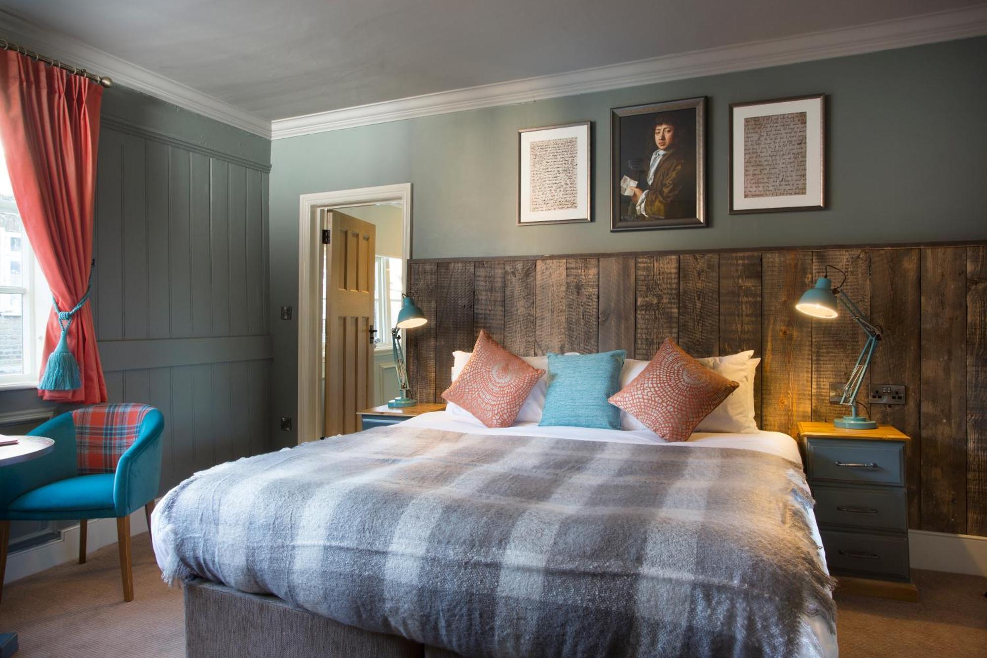 The Ostrich Inn Colnbrook London Heathrow Slough Habitación foto